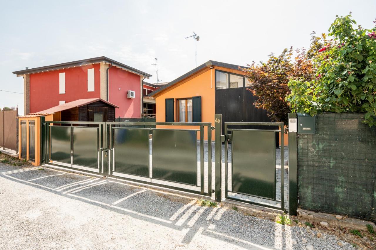 Casenuove Viletta Indipendente A 10 Min Da Parma Case Nuove  외부 사진