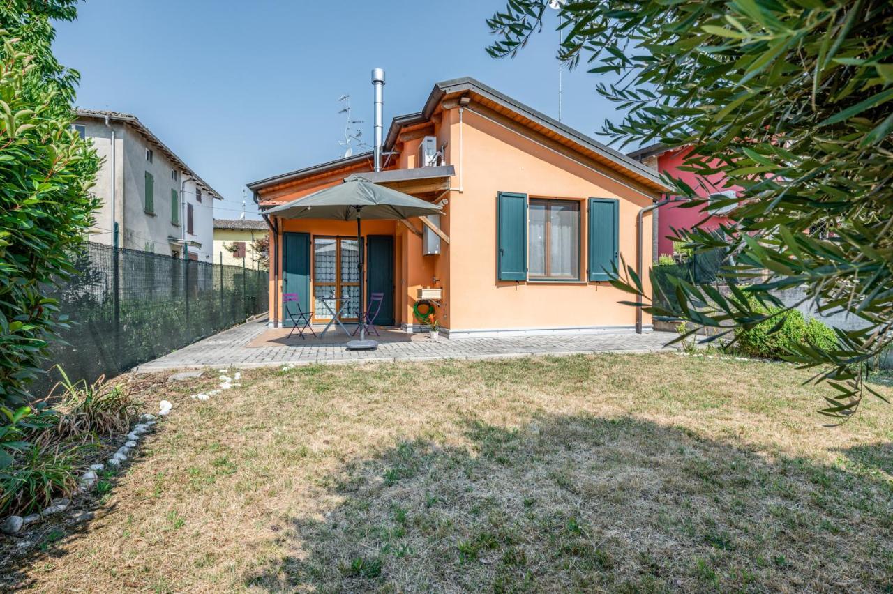 Casenuove Viletta Indipendente A 10 Min Da Parma Case Nuove  외부 사진